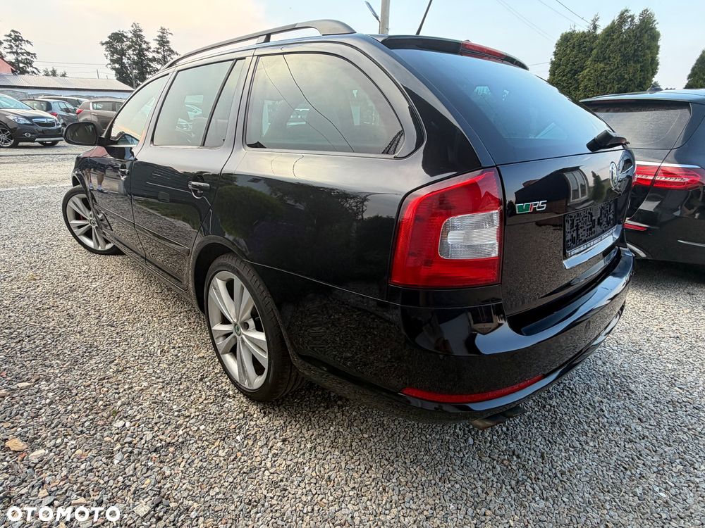 Skoda Octavia 2.0 TDI RS - 17