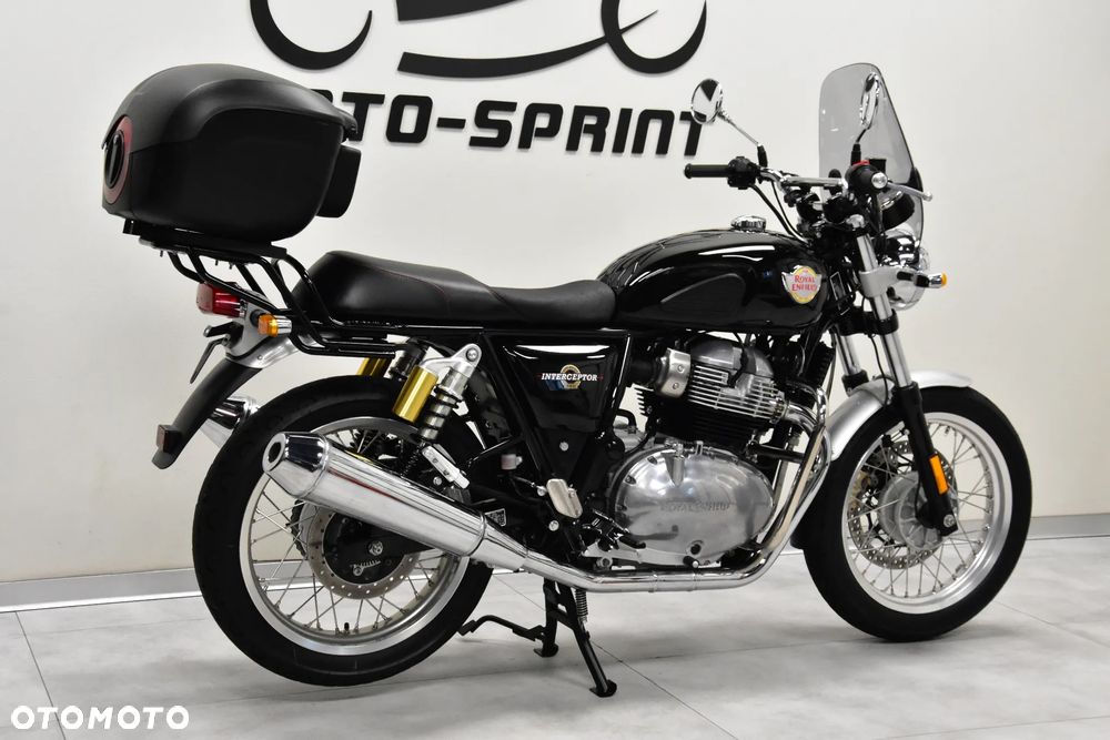 Royal Enfield Interceptor - 5