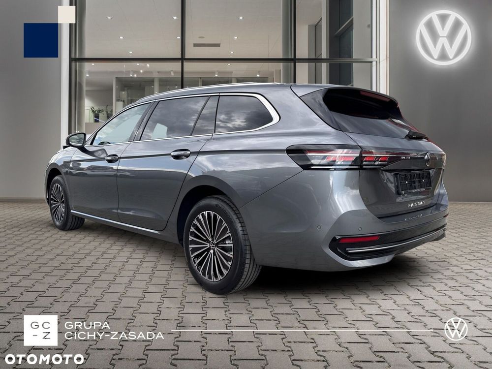 Volkswagen Passat Variant 2.0 TDI EVO Elegance DSG - 4