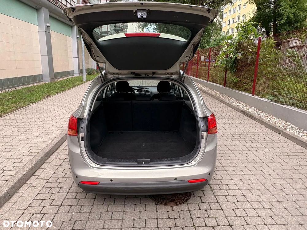 Kia Ceed 1.6 CRDi M - 9