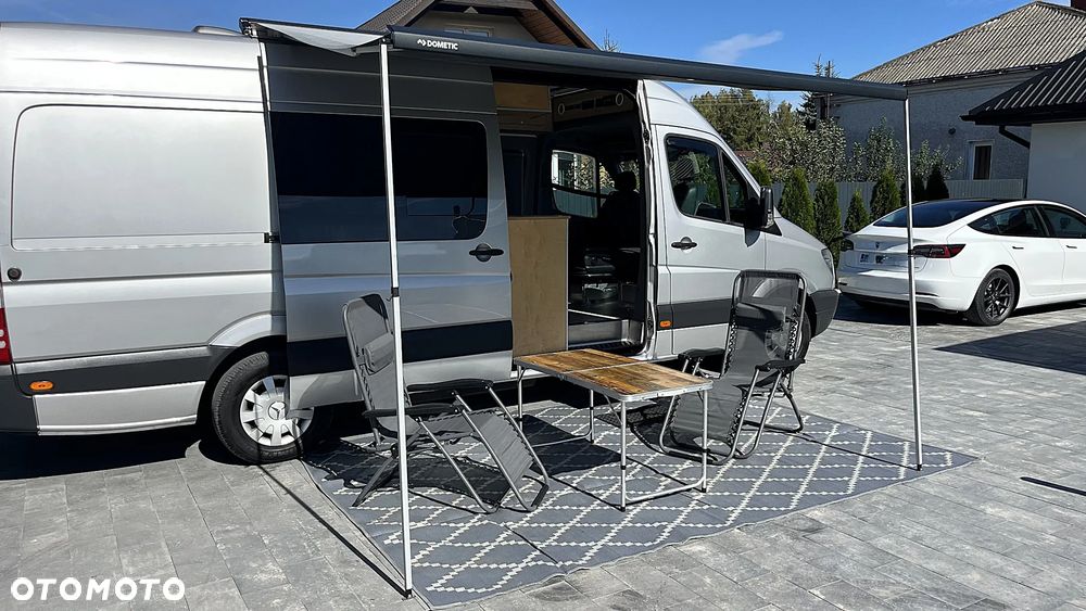 Mercedes-Benz Sprinter 319 Automat Kamper 3.0 v6 4 osoby - 20