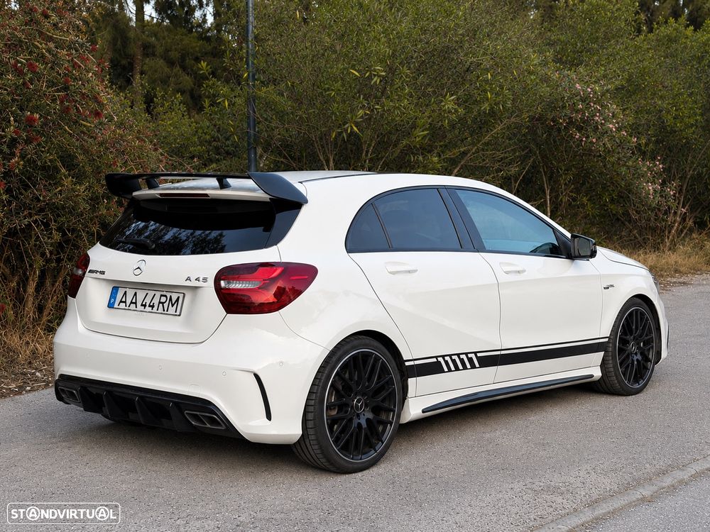 Mercedes-Benz A 45 AMG 4Matic Speedshift 7G-DCT - 4