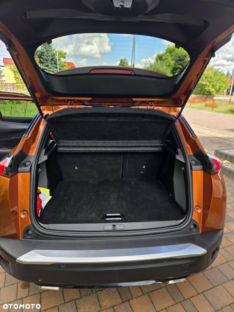 Peugeot 2008 1.2 PureTech Allure Pack S&S EAT8 - 32