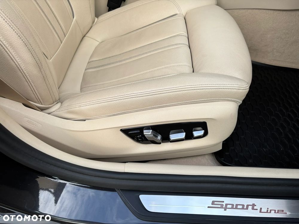 BMW Seria 5 520d M Sport - 26
