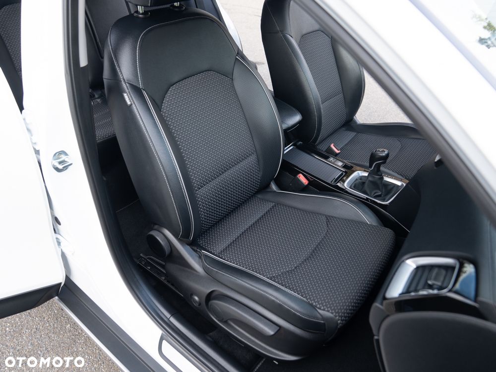 Kia XCeed 1.4 T-GDI OPF VISION - 29