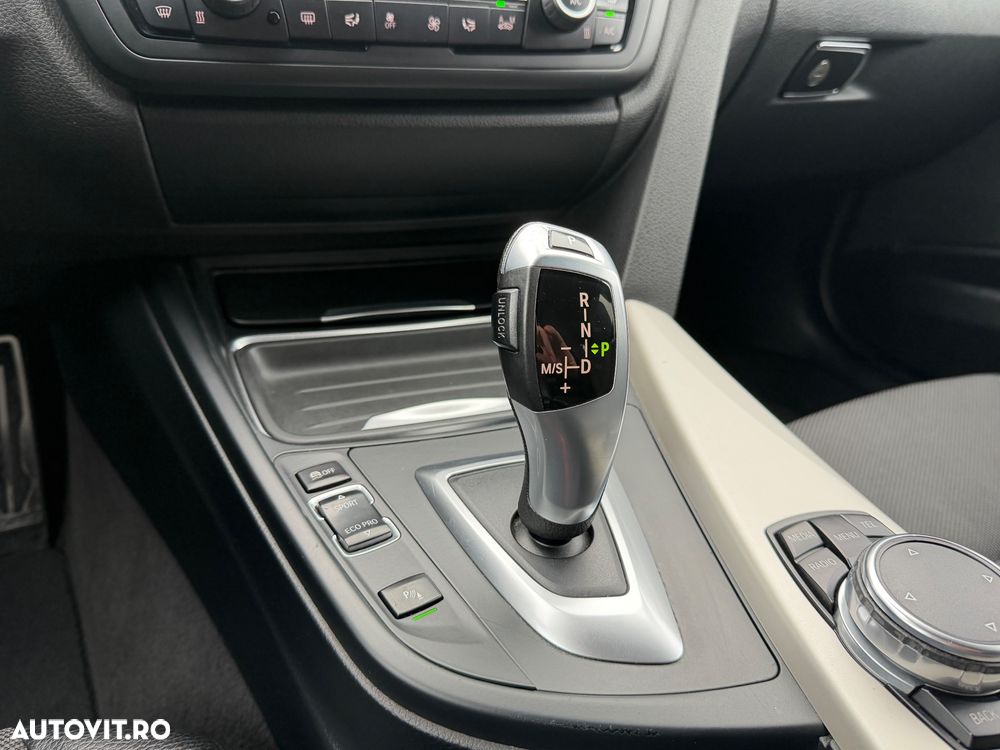 BMW Seria 3 320d DPF Aut. - 28