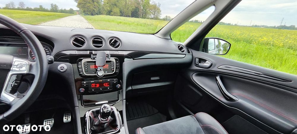 Ford S-Max - 35