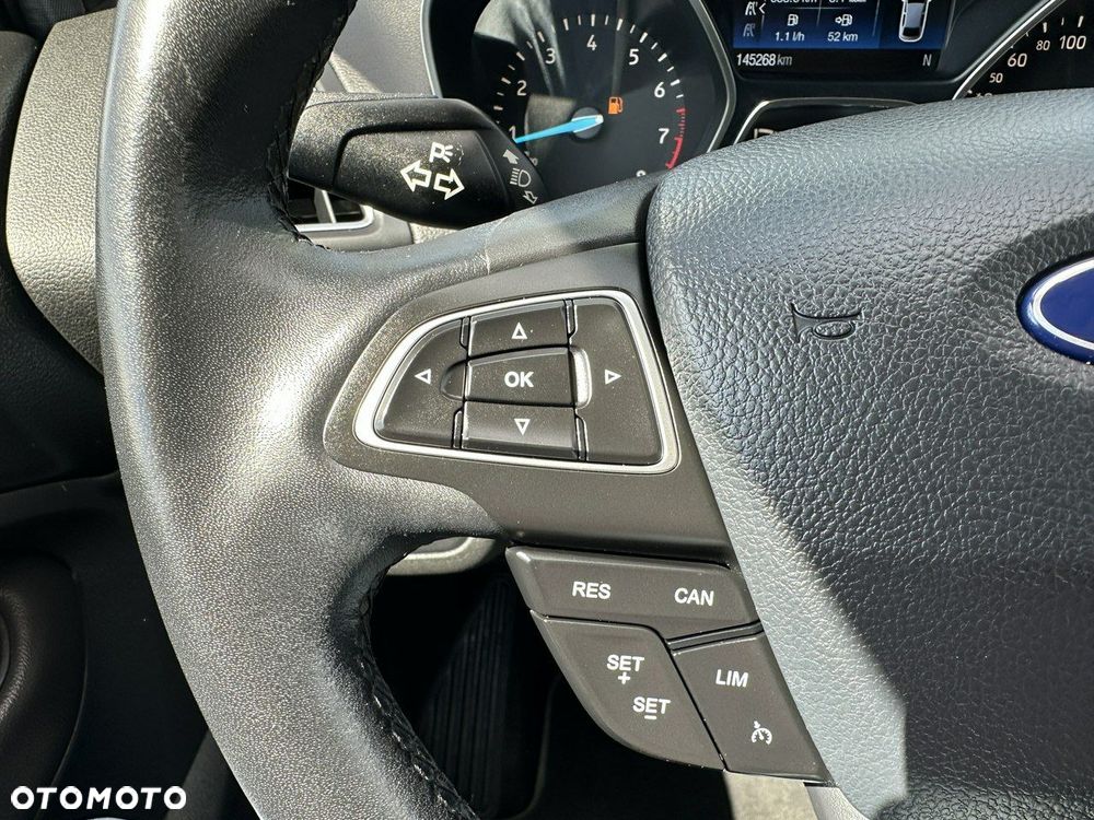 Ford Kuga 1.5 EcoBoost 2x4 Titanium - 19