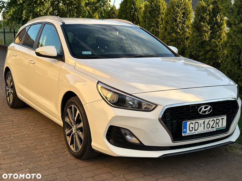 Hyundai i30 1.4 Classic + - 4
