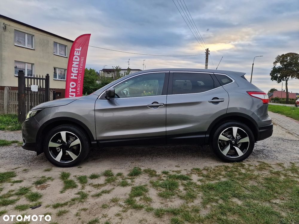 Nissan Qashqai 1.2 DIG-T N-Connecta - 2