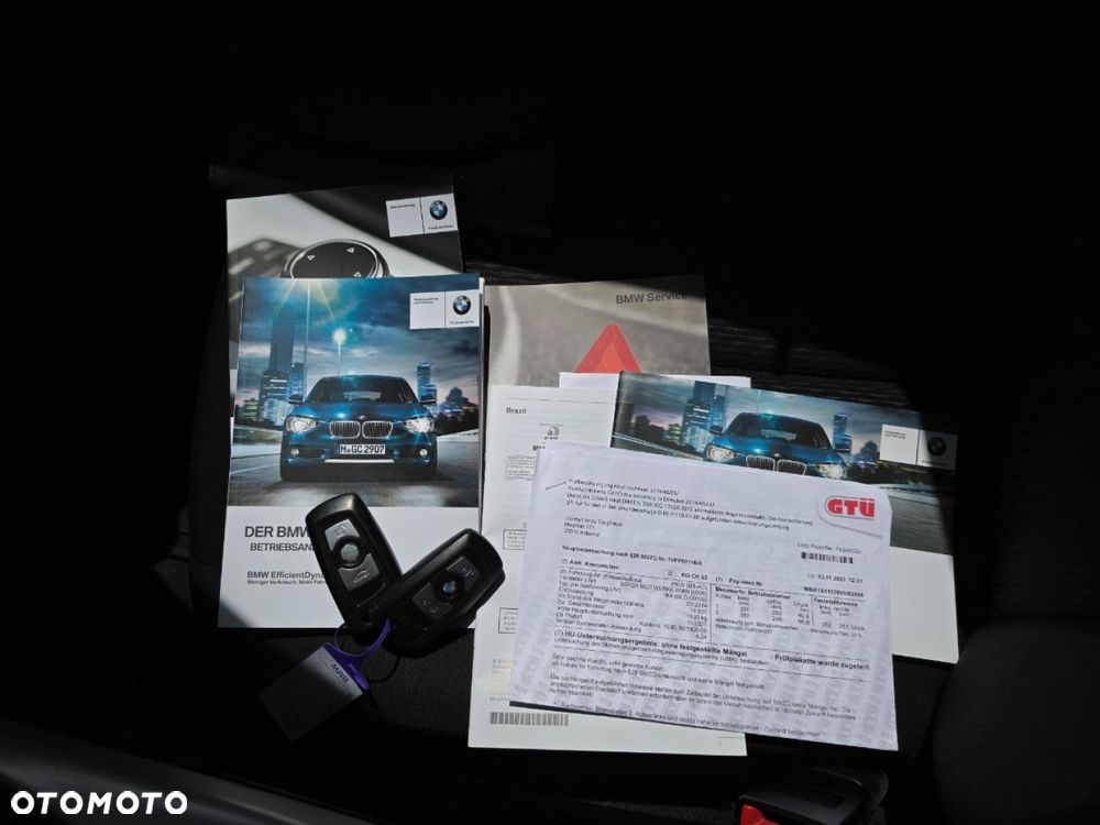 BMW Seria 1 - 28