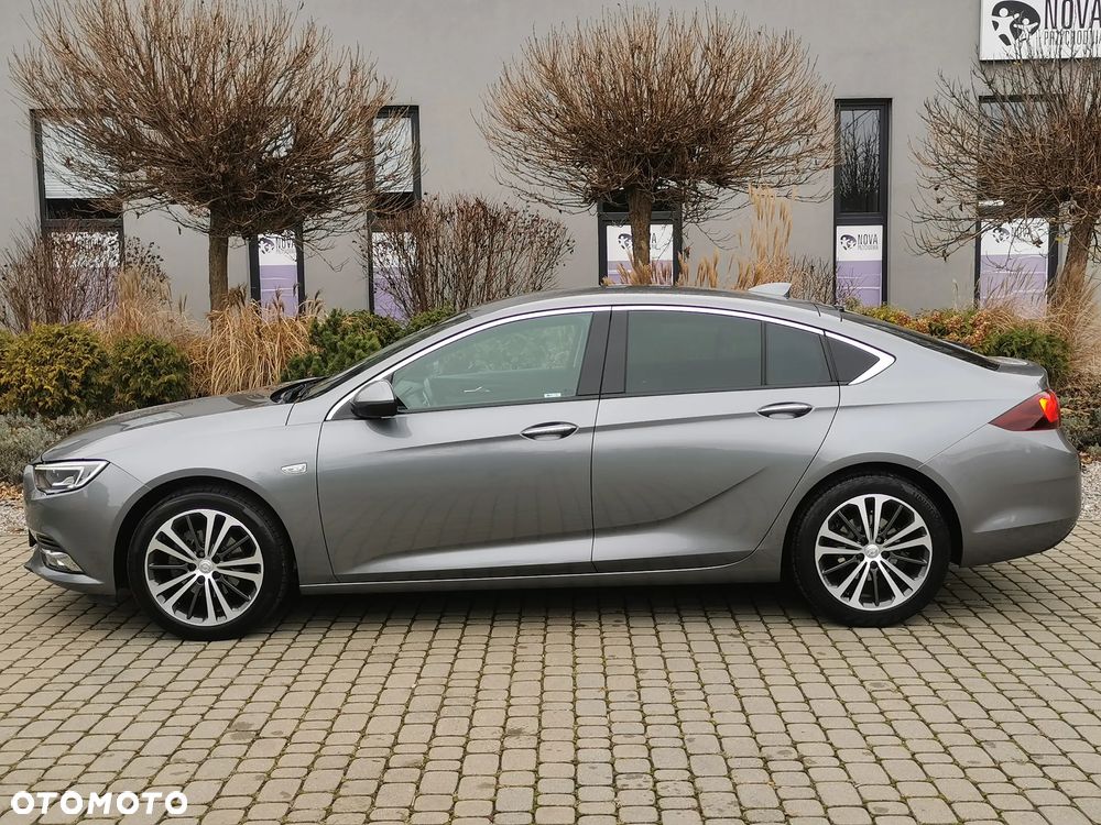 Opel Insignia 1.5 T Elite S&S - 9