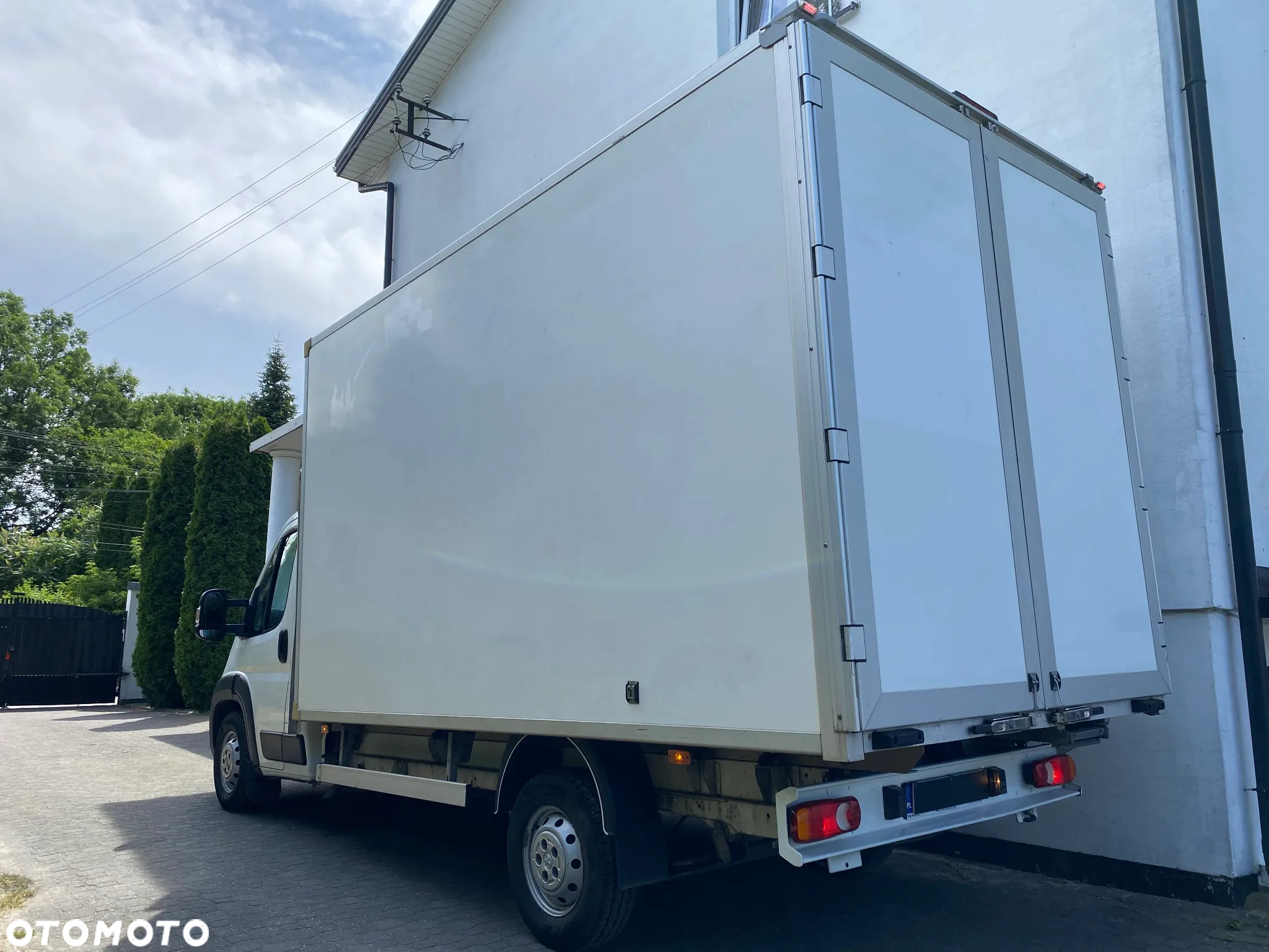 Peugeot Boxer Izoterma kontener 8 Palet 3,5t 163KM Salon PL - 6