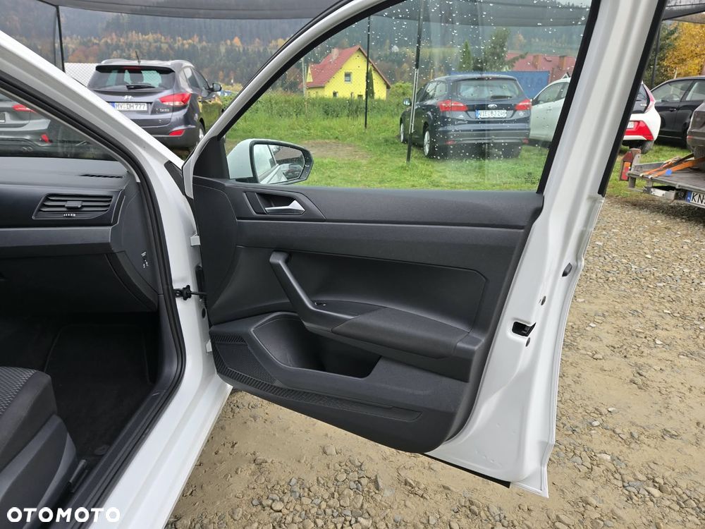 Volkswagen Polo - 10