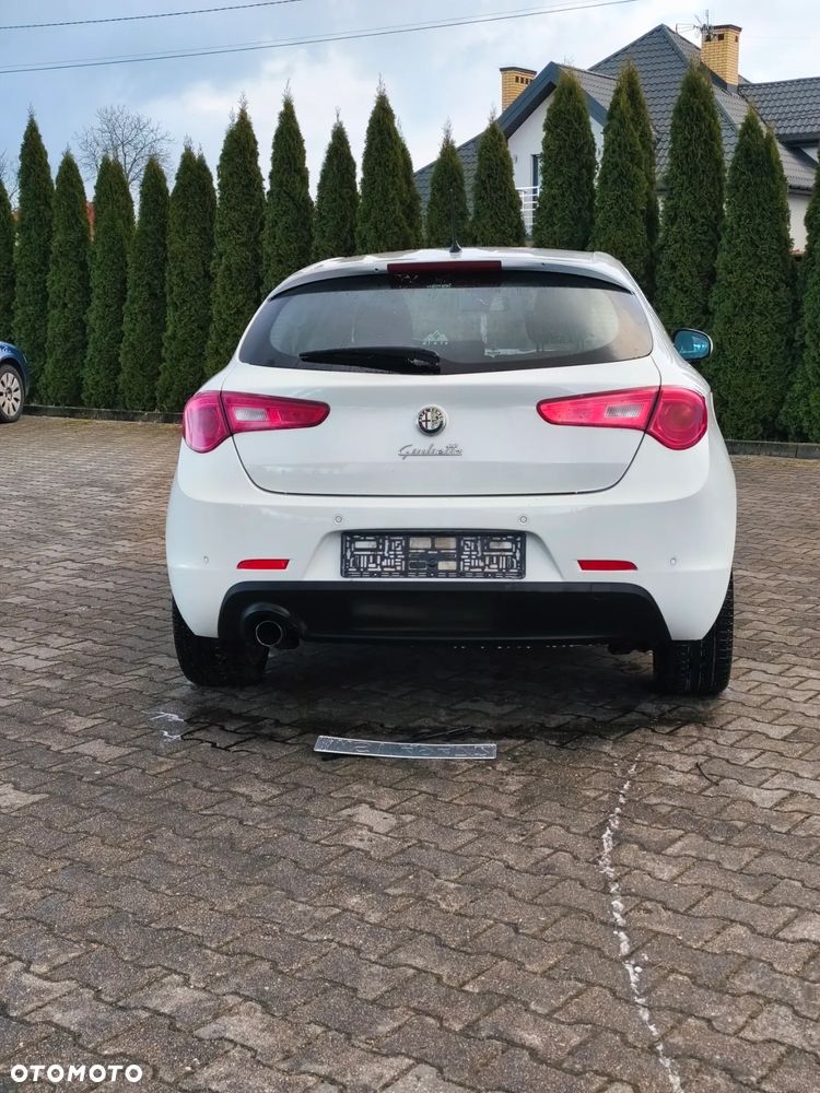 Alfa Romeo Giulietta - 6