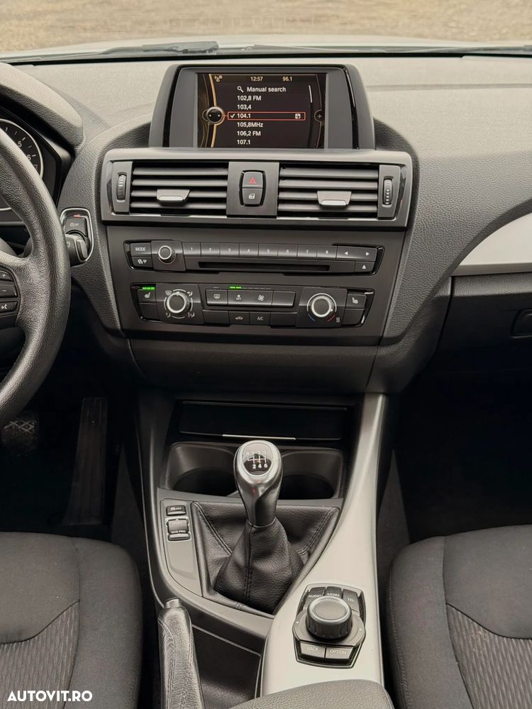 BMW Seria 1 114i - 8