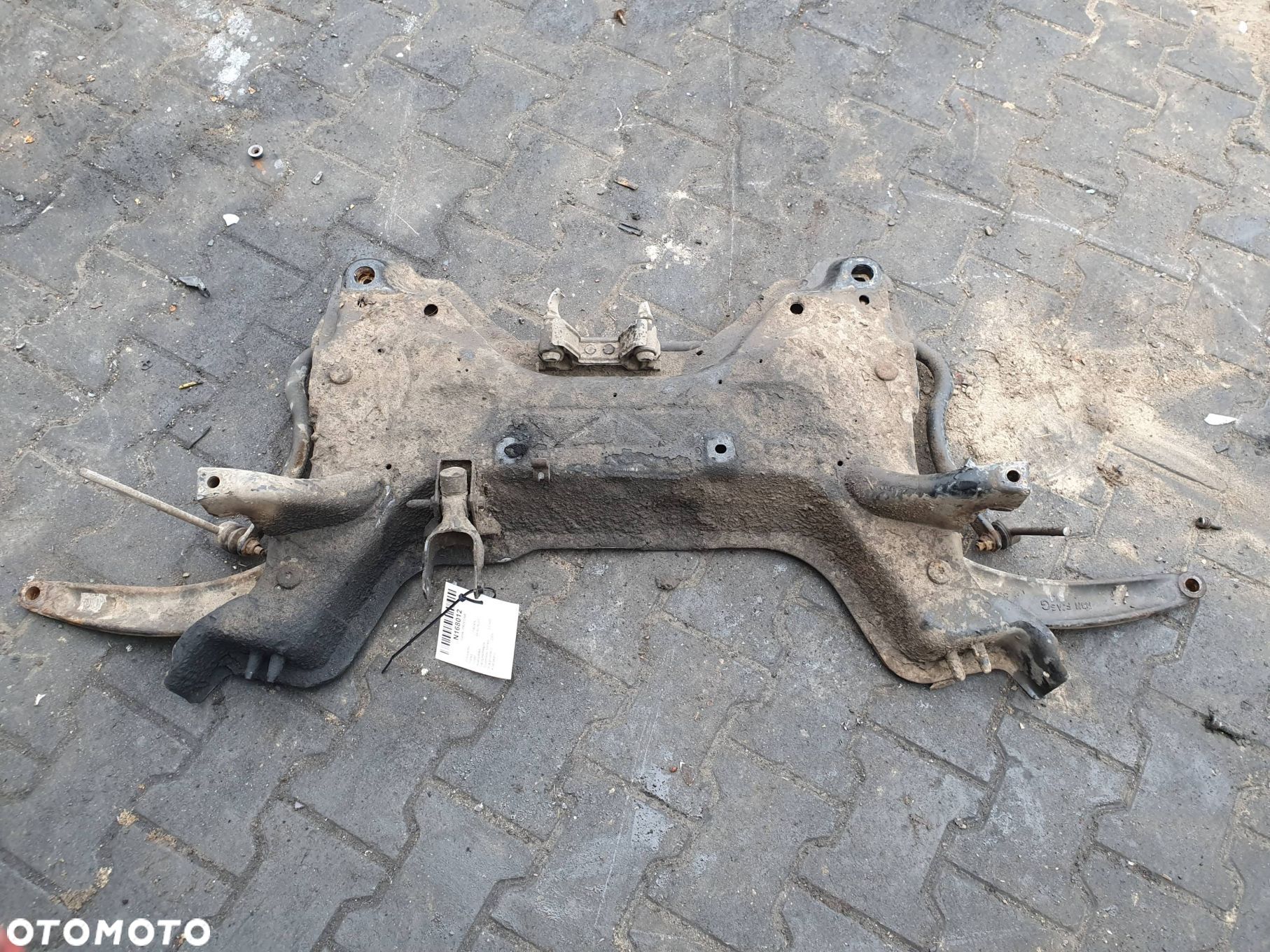 SANKI PRZEDNIE CITROEN BERLINGO - 1