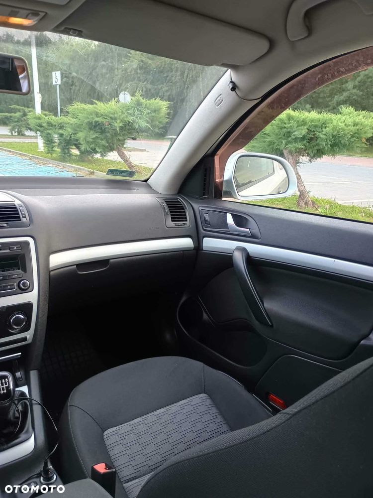 Skoda Octavia - 7
