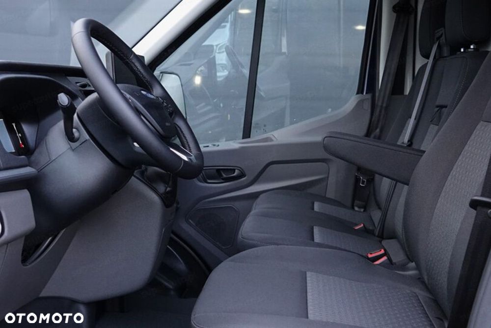 Ford Transit 350 L4H3 RWD Trend 2.0 165KM - 11