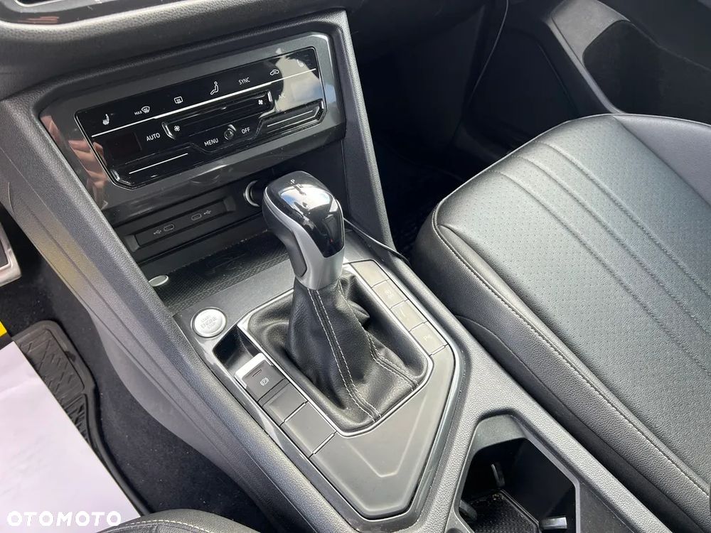 Volkswagen Tiguan Allspace - 17