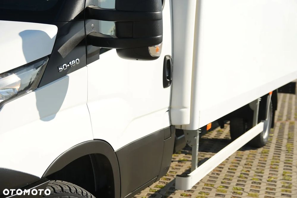 Iveco DAILY 50-180 * KONTENER Długość 6,1m 12epal* PRZEB 166 000km! * Salon Polska - 14