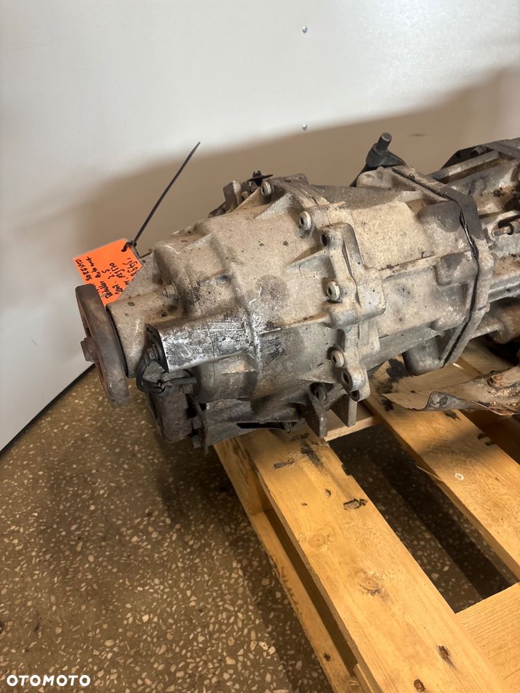 Kia Sorento 2.5 Reduktor 47300-4C111 automat - 2
