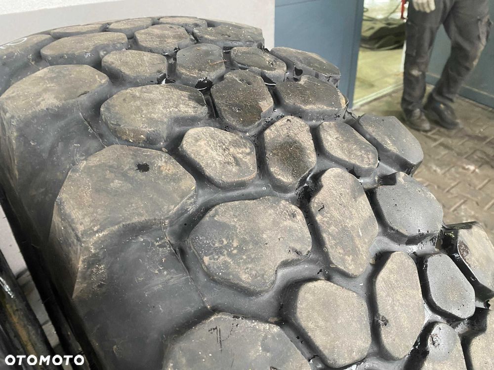 Opony 365/80R20 CONTINENTAL MPT 81 Przemysłowe 80% Bieżnika 14.5r20 - 4