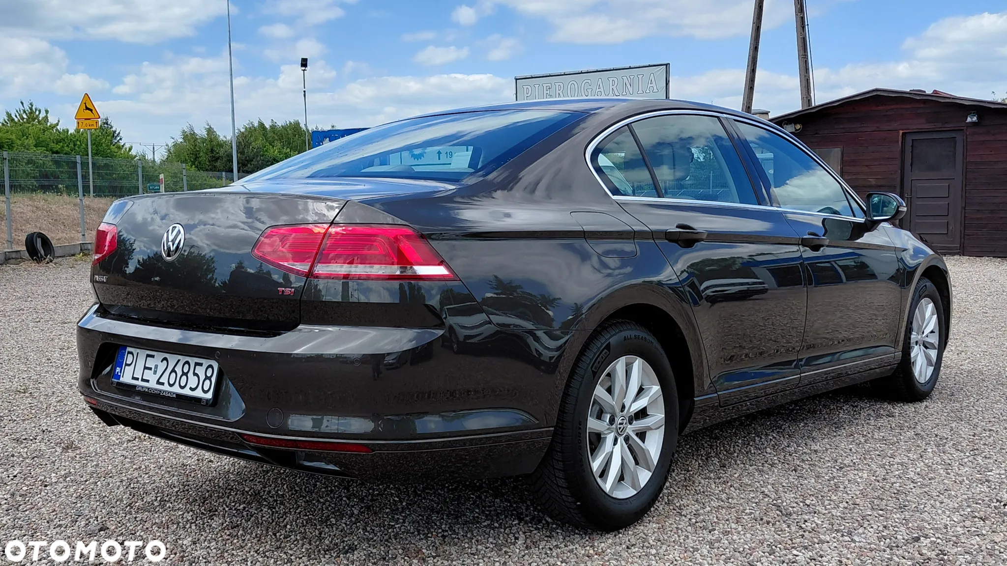 Volkswagen Passat 1.8 TSI BMT Comfortline - 7