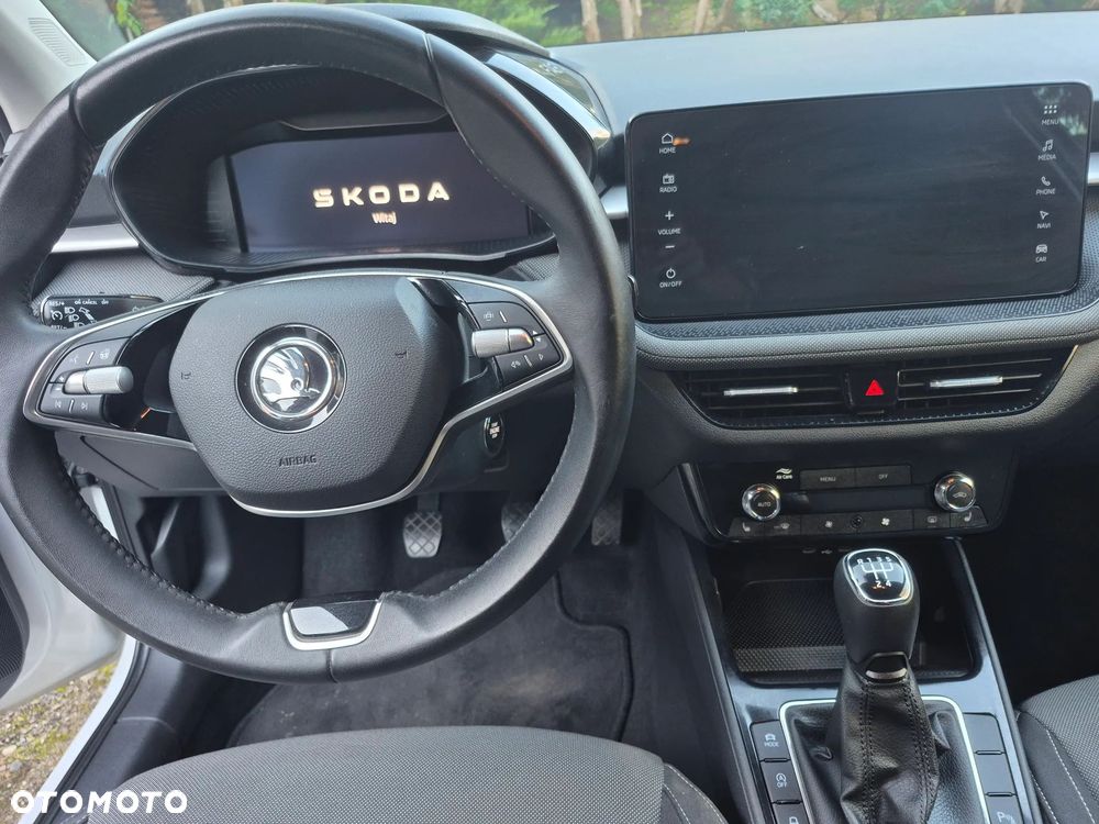 Skoda Fabia - 8