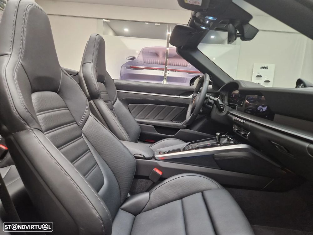 Porsche 911 (992) Carrera GTS - 33