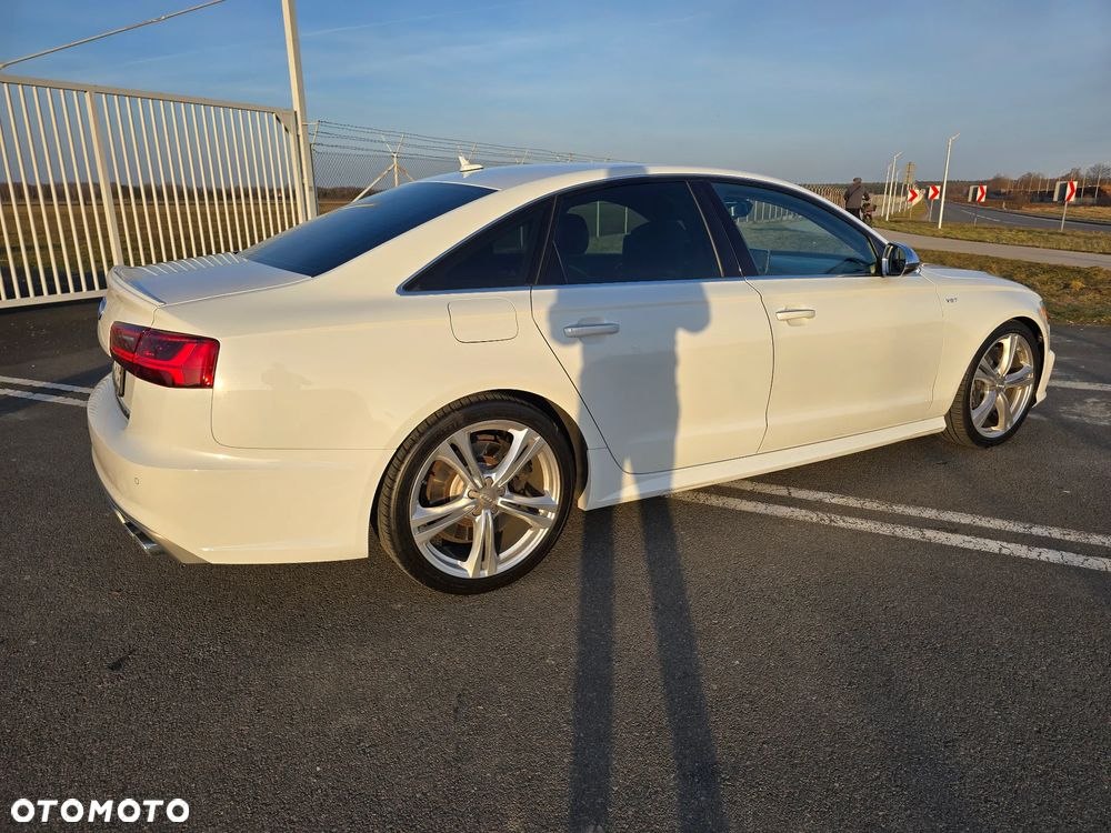 Audi S6 Limousine - 7