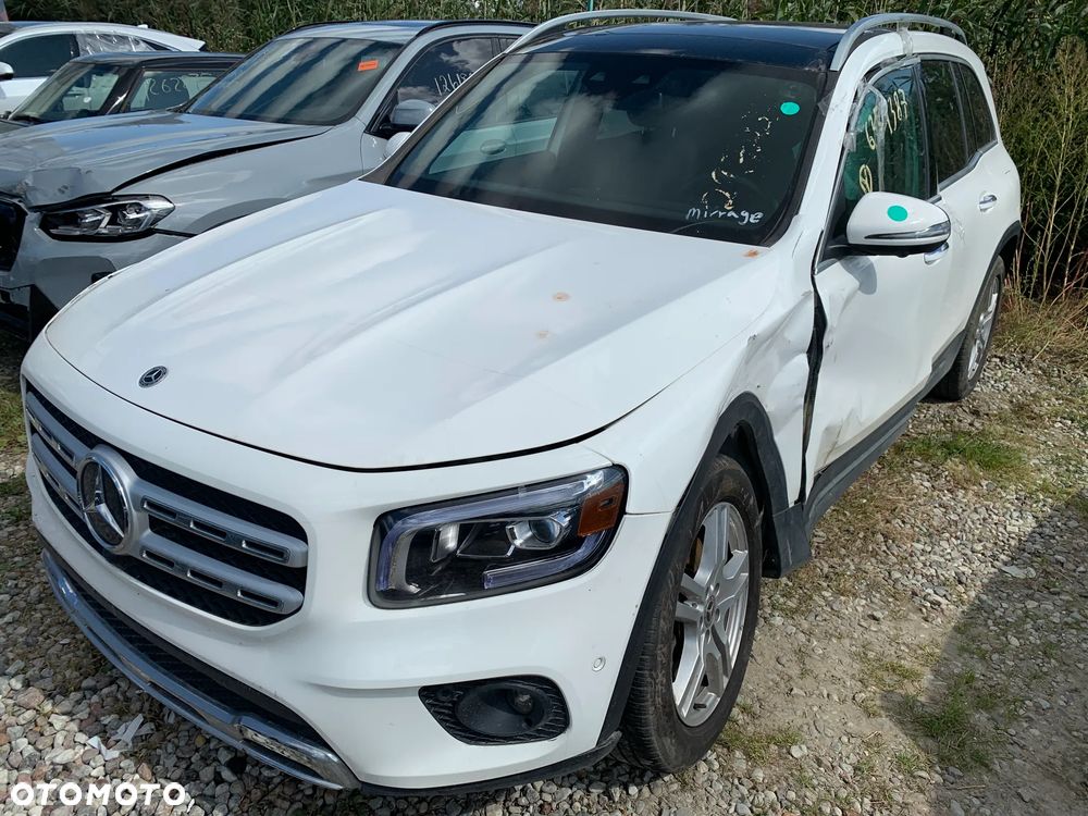Mercedes-Benz GLB 250 4Matic 8G-DCT - 1