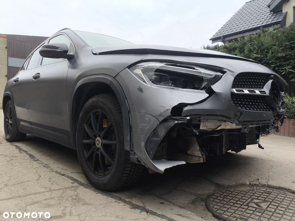 Mercedes-Benz GLA 250 4Matic 8G-DCT AMG Line - 7