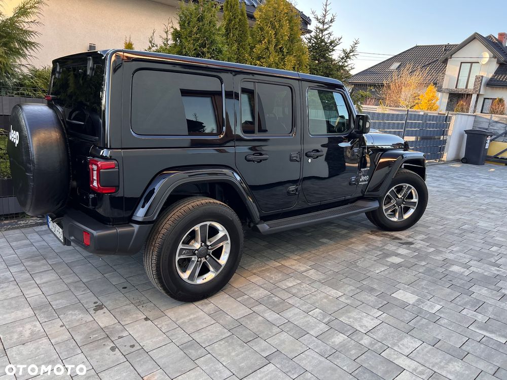 Jeep Wrangler Unlimited GME 2.0 Turbo Sahara - 27