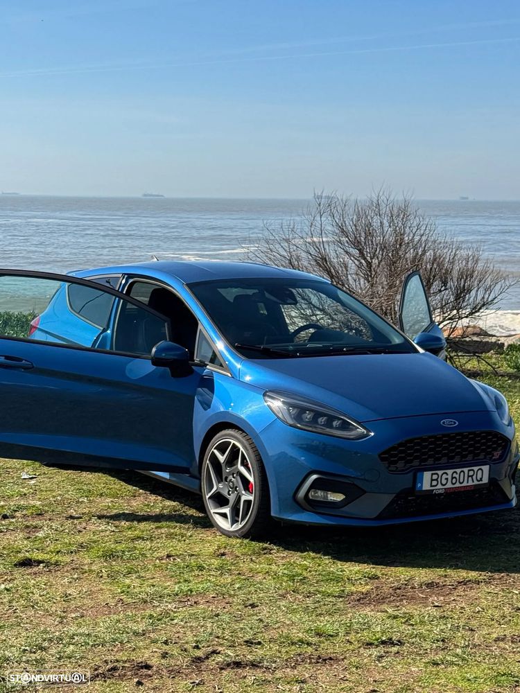 Ford Fiesta 1.5 EcoBoost S&S ST X - 3