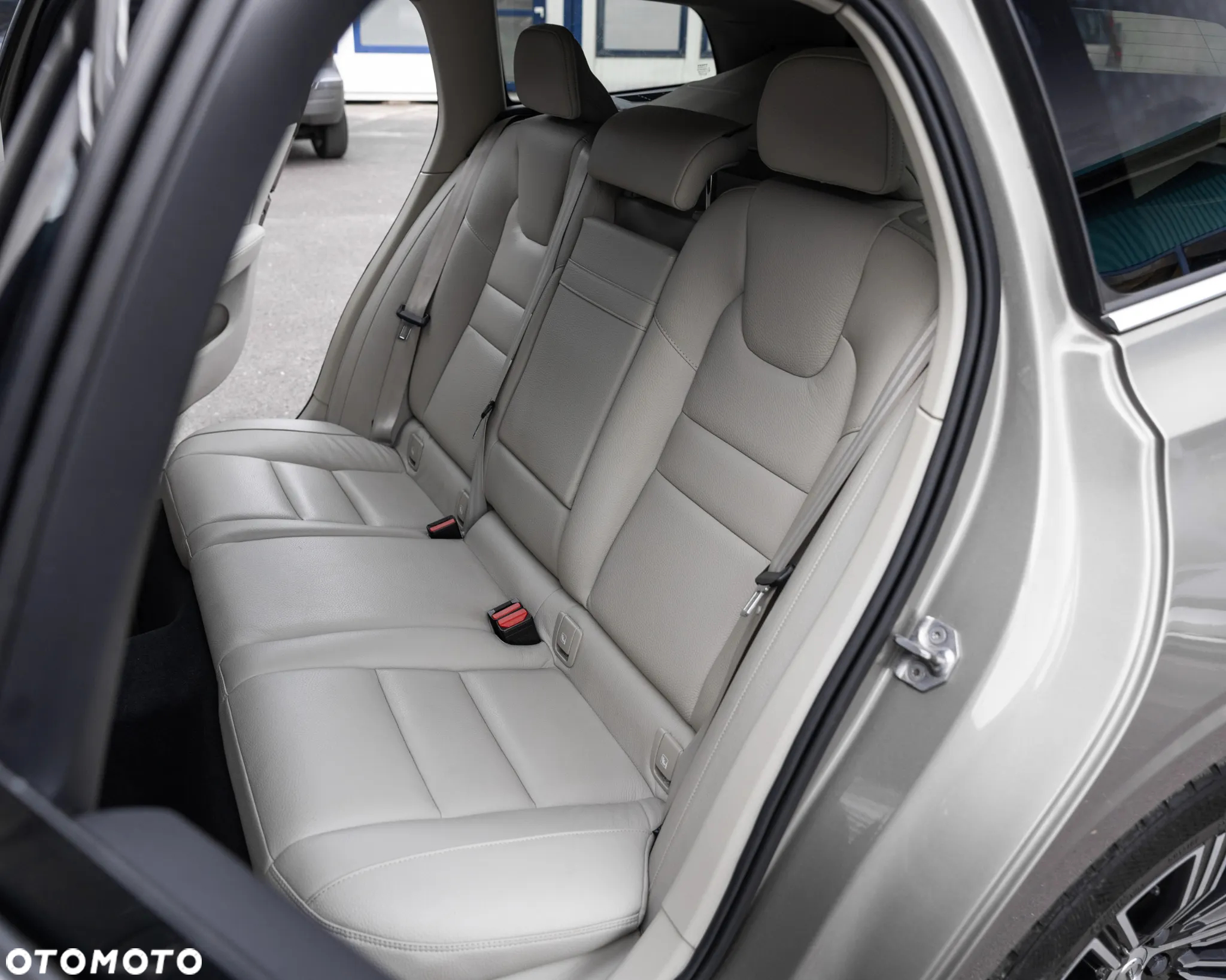 Volvo V60 B4 D Geartronic Inscription - 19