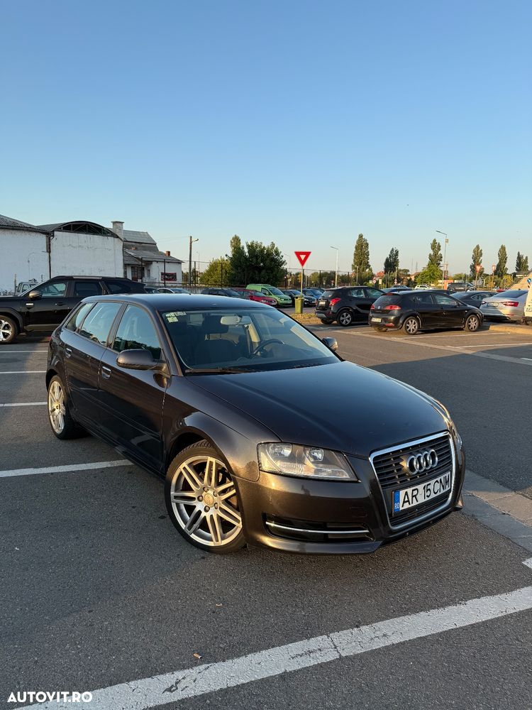 Audi A3 Sportback 1.4 TFSI S-tronic Attraction - 1