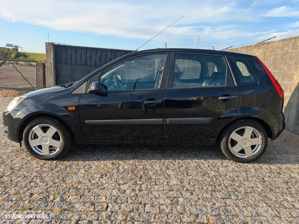 Ford Fiesta 1.25 Zetec - 14