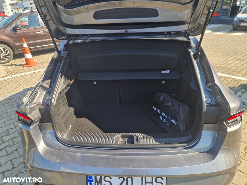 Renault Clio VI E-Tech 160 HEV Techno - 16