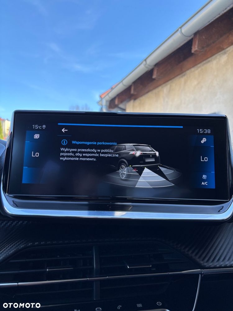 Peugeot 2008 PureTech 130 EAT8 Allure - 23