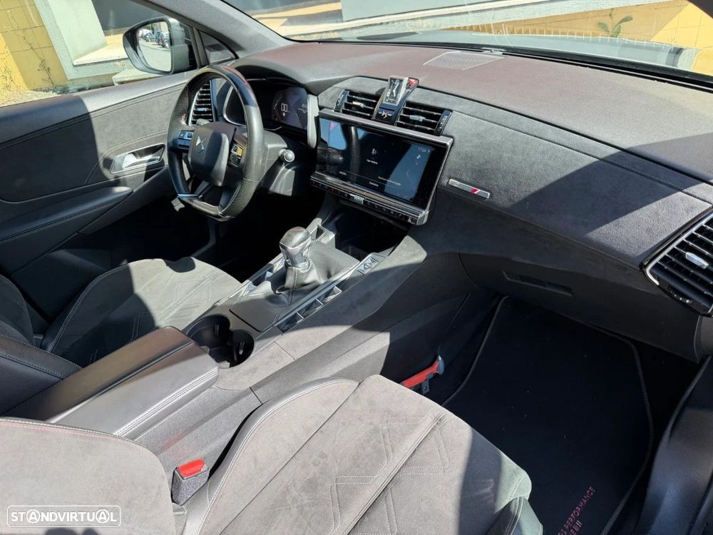 DS DS7 Crossback 1.5 BlueHDi Performance Line - 15