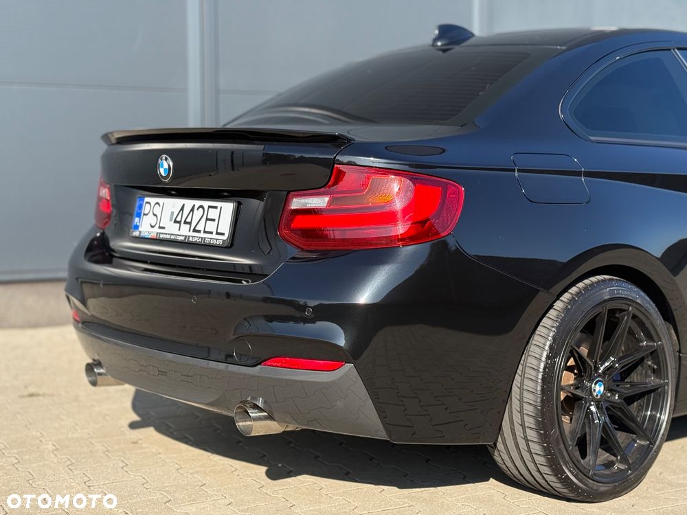 BMW Seria 2 220d - 11