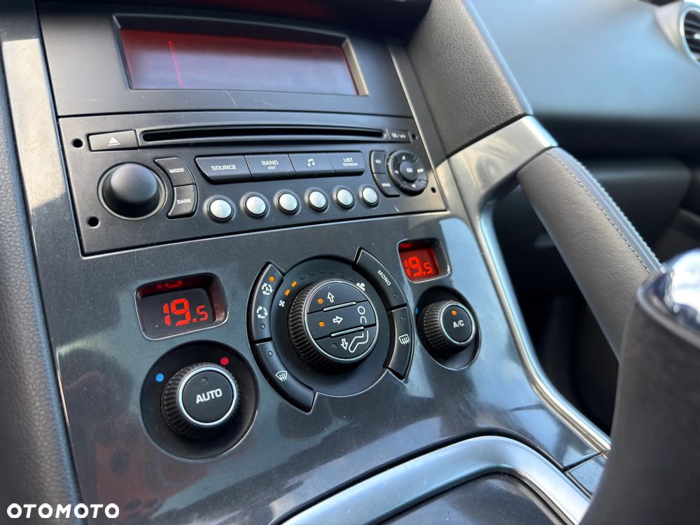 Peugeot 3008 e-HDi 115 ETG6 Stop&Start Active - 19