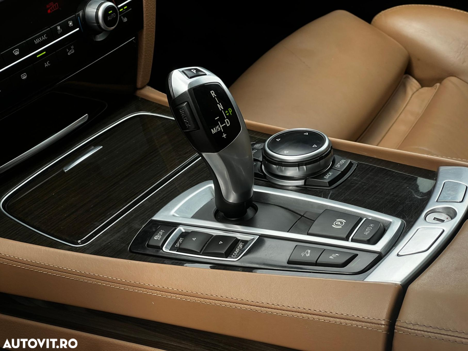 BMW Seria 7 740d xDrive - 11