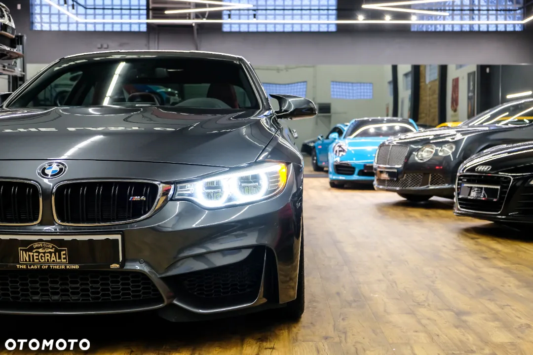 BMW M4 DKG - 23