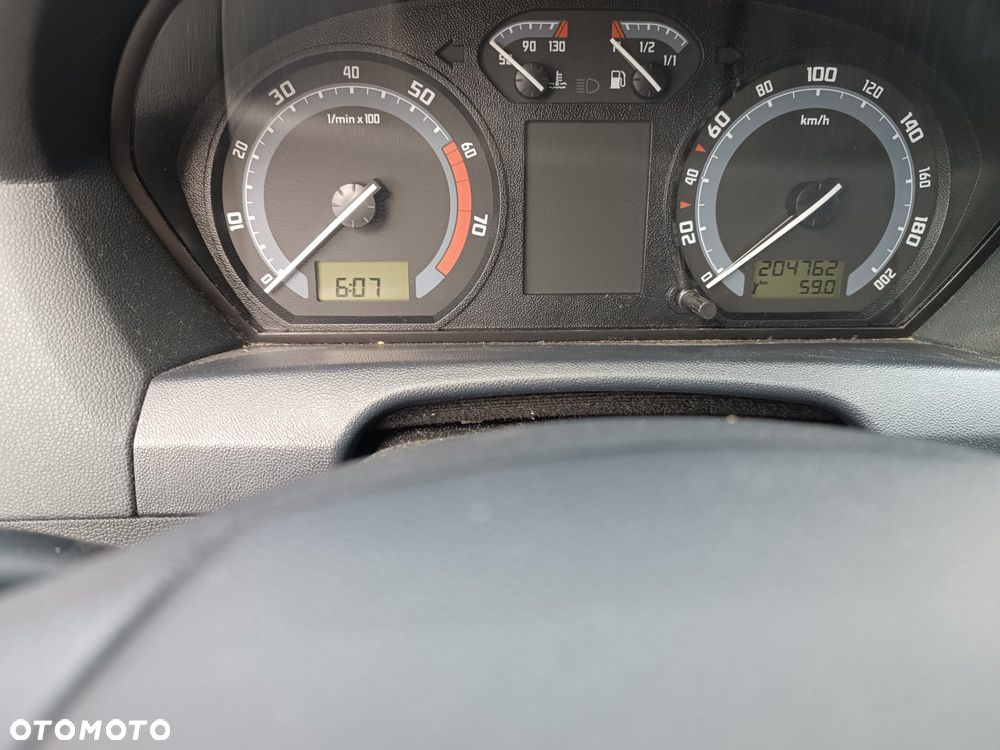 Skoda Fabia 1.4 16V Classic - 7