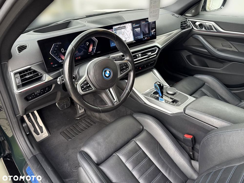 BMW i4 - 10