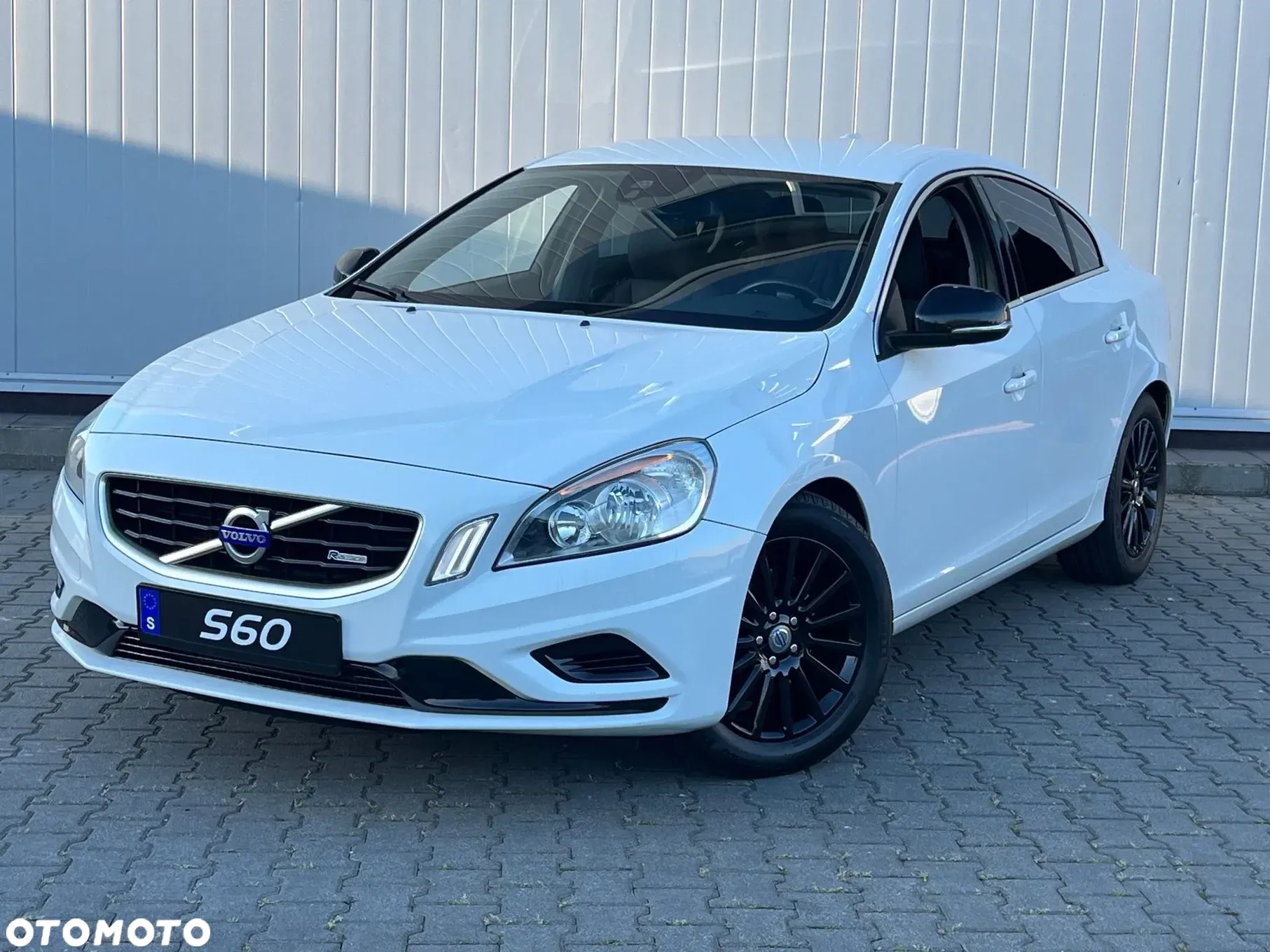 Volvo S60 D5 R-Design Summum - 5