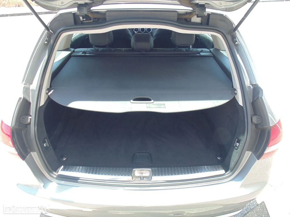 Mercedes-Benz C 180 BlueTEC Avantgarde - 15