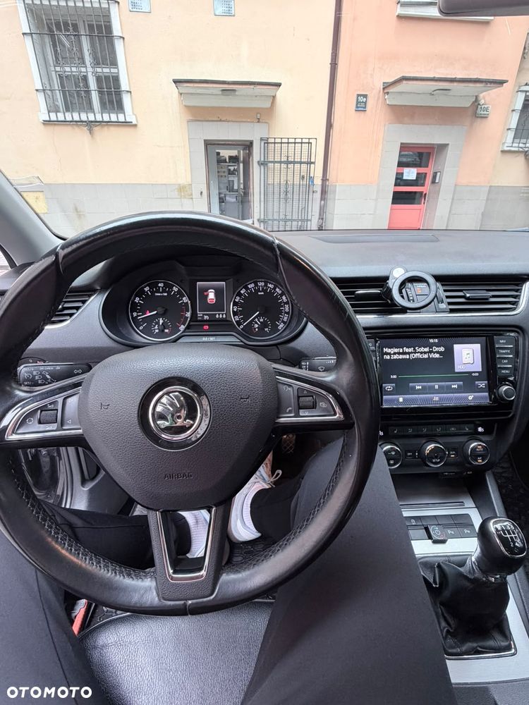 Skoda Octavia 1.2 TSI Ambition - 10